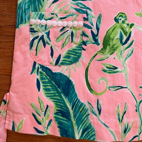 Lilly Pulitzer Size 6 Girls Shift Dress Pink and Green Jungle Print Summer - Picture 6 of 7